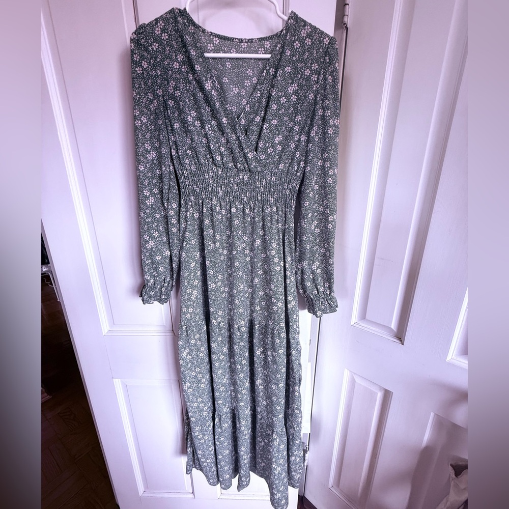 Green pink floral tiered smocked long sleeve women’s dress